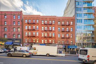 204 W 96TH St in New York, NY - Building Photo - Primary Photo