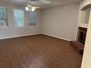9141 Saratoga Rd in Fort Worth, TX - Building Photo - Building Photo