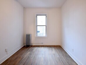 157 Harrison Ave in Jersey City, NJ - Building Photo - Building Photo