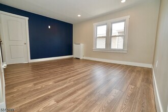 26 Tappan Ave in Belleville, NJ - Building Photo - Building Photo