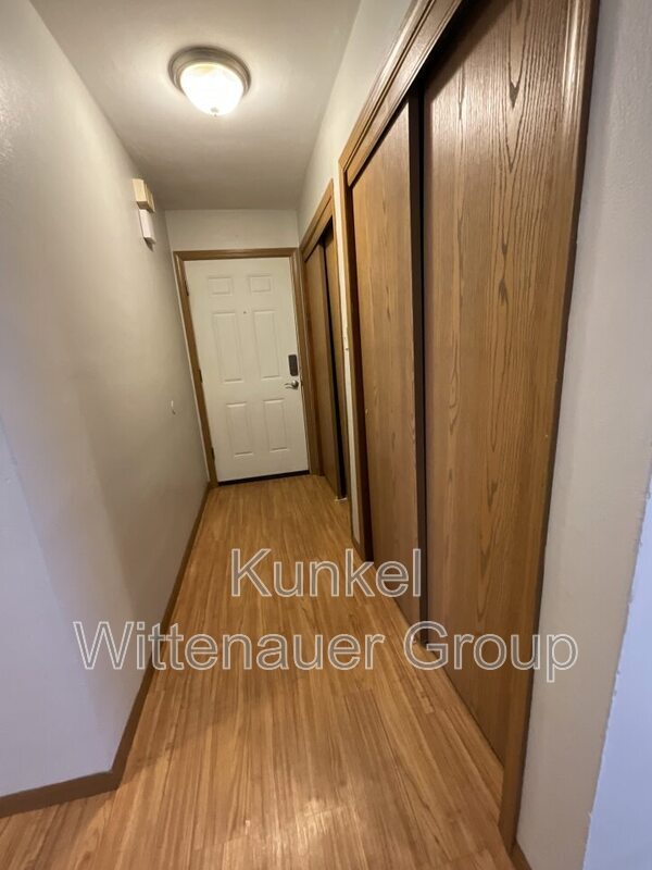 1814 Jamestown Rd in Swansea, IL - Building Photo - Building Photo