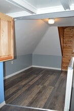 430 S Holladay Dr, Unit 4 in Seaside, OR - Foto de edificio - Building Photo