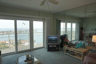4900 BRITTANY in St. Petersburg, FL - Building Photo - Building Photo