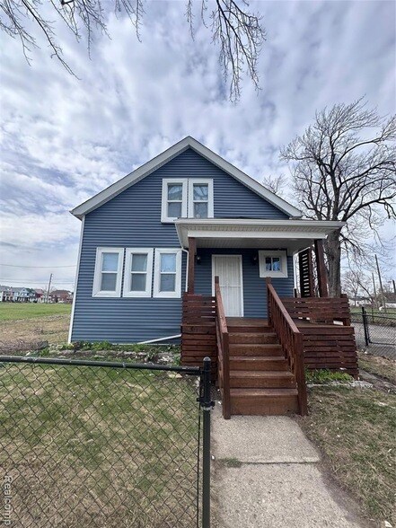 8857 Charlevoix St in Detroit, MI - Foto de edificio