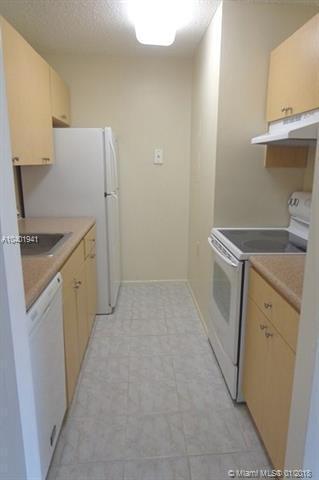 1227 Benoist Farms Rd in Royal Palm Beach, FL - Building Photo - Building Photo