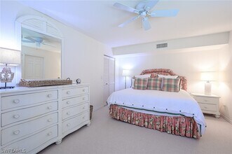 637 Beachwalk Cir in Naples, FL - Building Photo - Building Photo