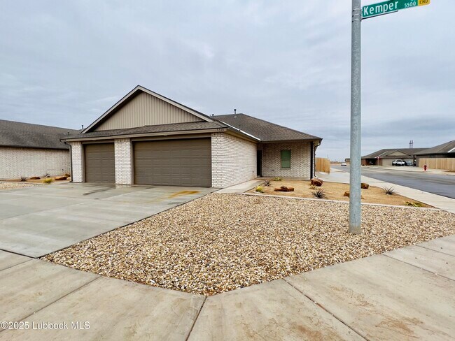 5518 Kemper St in Lubbock, TX - Building Photo - Building Photo