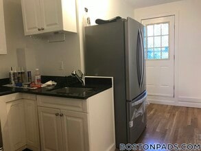 682 Parker St in Boston, MA - Building Photo - Building Photo