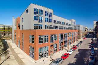 Ajax Lofts in Denver, CO - Foto de edificio - Building Photo