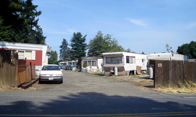 Rainbow Trailer Haven in Tukwila, WA - Building Photo - Building Photo