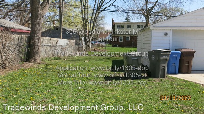 1305 Woodland Dr photo'