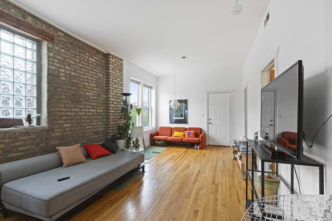 property at 1351 N Washtenaw Ave