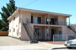 895 57th St Apartments