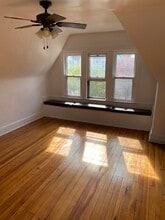 19 W Stewart Ave, Unit ThirdFloor in Lansdowne, PA - Building Photo - Building Photo