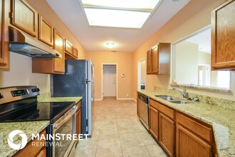 4231 Clear Lake Dr in San Antonio, TX - Foto de edificio - Building Photo