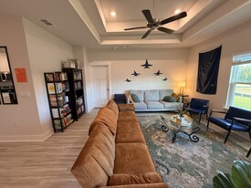 5851 Sargassum Ln in Milton, FL - Building Photo