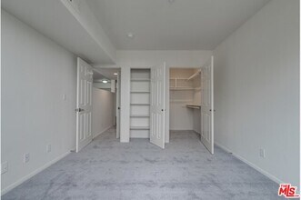 11711 Ohio Ave-Unit -214 in Los Angeles, CA - Building Photo - Building Photo