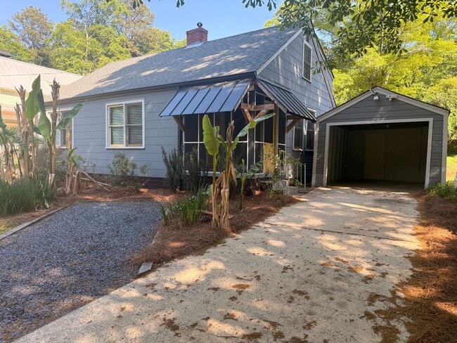 property at 555 King Ave