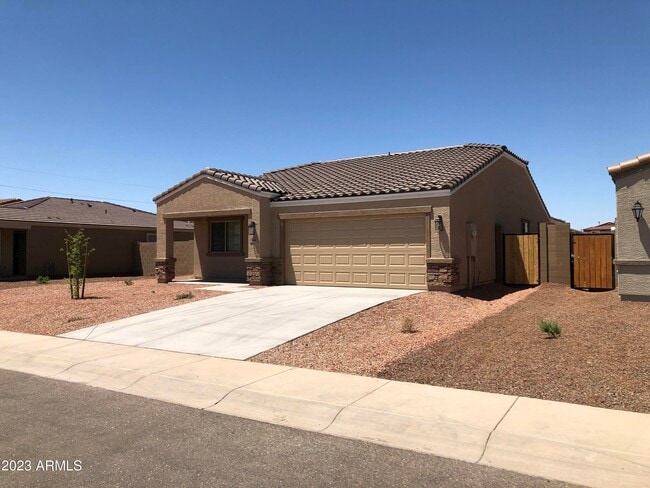 25440 W Yanez Ave in Buckeye, AZ - Building Photo - Building Photo