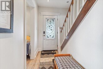 5 Milton St in Toronto, ON - Building Photo - Building Photo