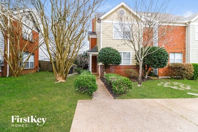 property at 700 Walnut Woods Cove S