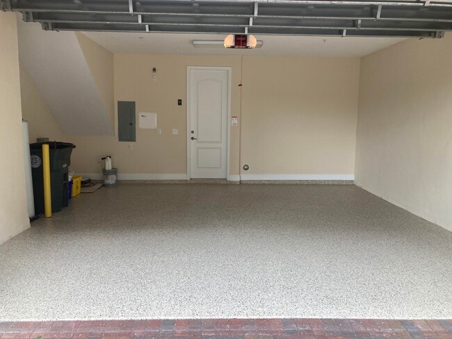 3847 NW 5th Terrace in Boca Raton, FL - Building Photo - Building Photo