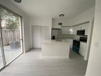 8555 SW 152nd Ave in Miami, FL - Building Photo - Building Photo