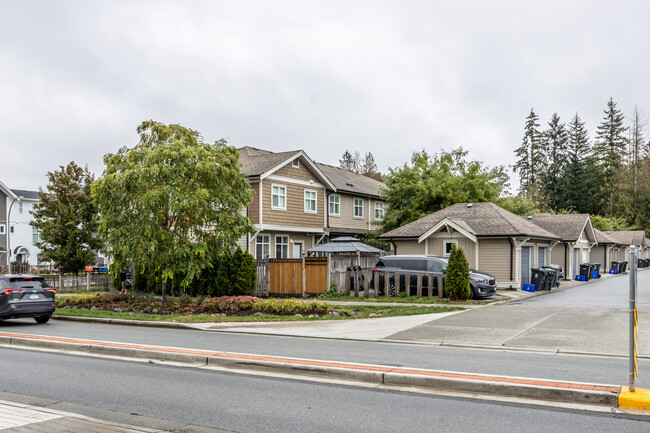 20454 84 Av in Langley, BC - Building Photo - Building Photo