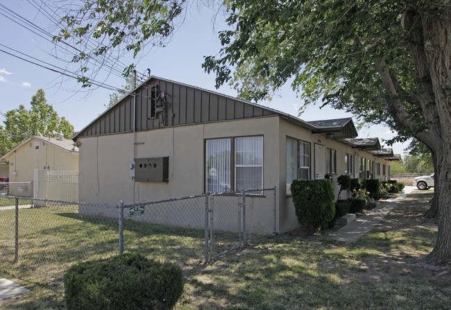 Palmdale Town House