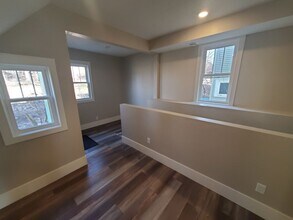 1719 E 5th St in Duluth, MN - Building Photo - Building Photo