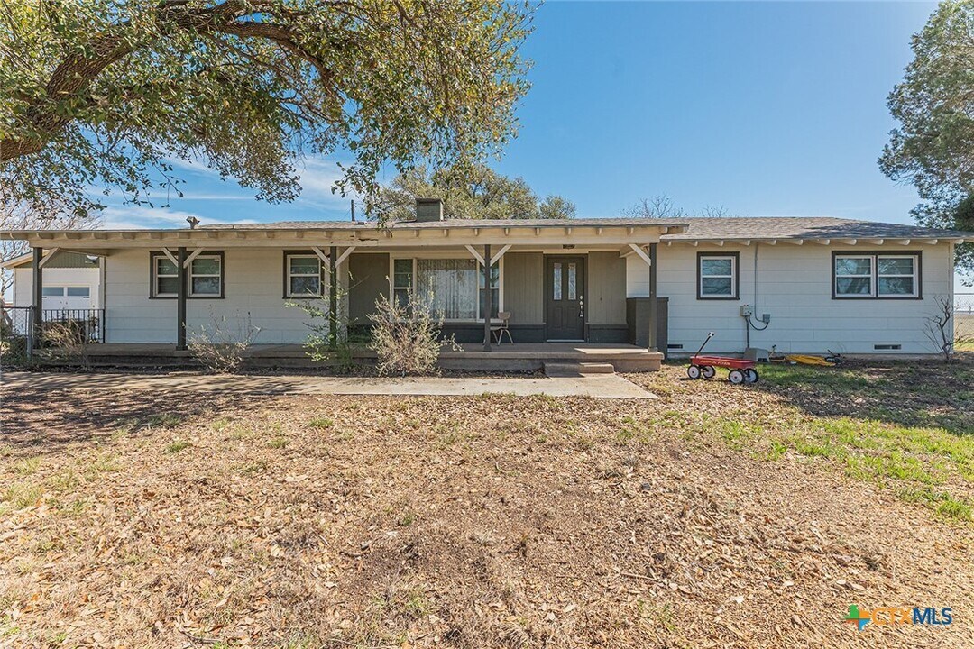 5466 Chaparral Rd in Killeen, TX - Building Photo