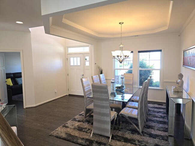 1129 Flower St in Virginia Beach, VA - Building Photo - Building Photo