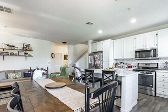 1409 Paseo Orion in San Diego, CA - Building Photo - Building Photo