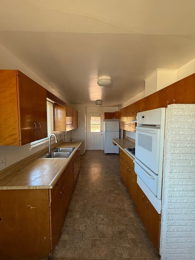 3675 Budd St in San Diego, CA - Building Photo - Building Photo