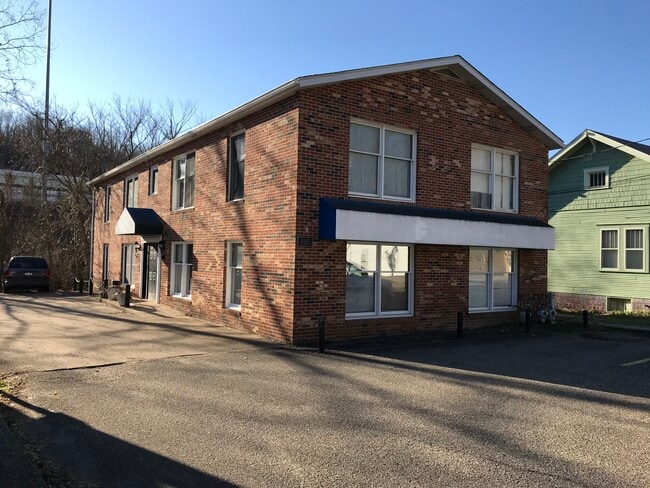 525 Richland Ave, Unit C