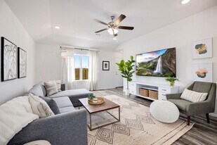 1249 S Kingfisher Ln in Fayetteville, AR - Building Photo