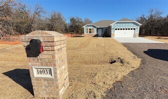 16931 Lantana Lp in Newalla, OK - Building Photo