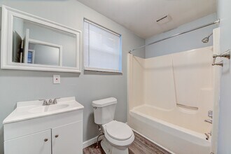 438 Kathleen St in Pittsburgh, PA - Building Photo - Building Photo