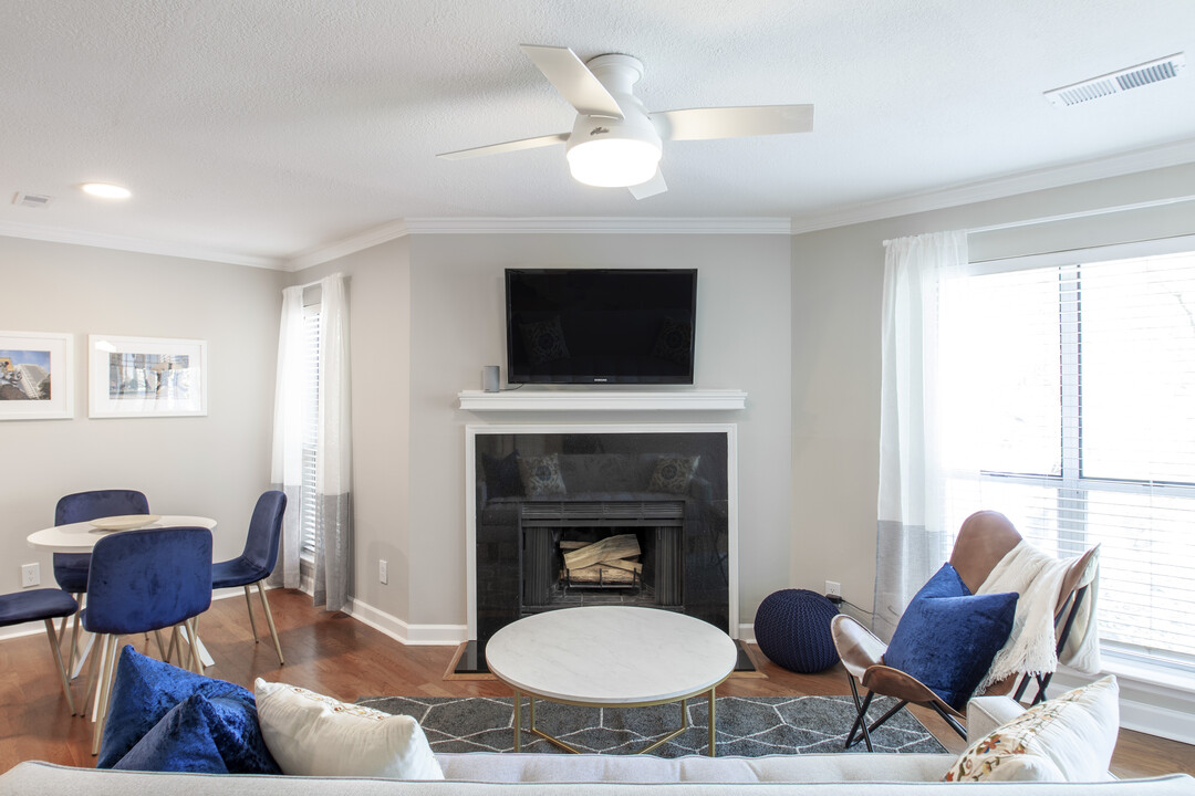2518 Cranbrook Lane, Unit #11 in Charlotte, NC - Building Photo