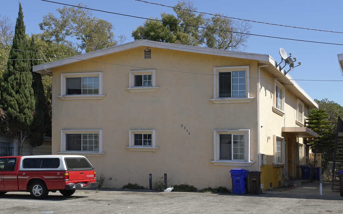 2034 22nd St in Richmond, CA - Building Photo