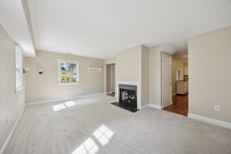 240 Corwen Terrace in West Chester, PA - Building Photo - Building Photo