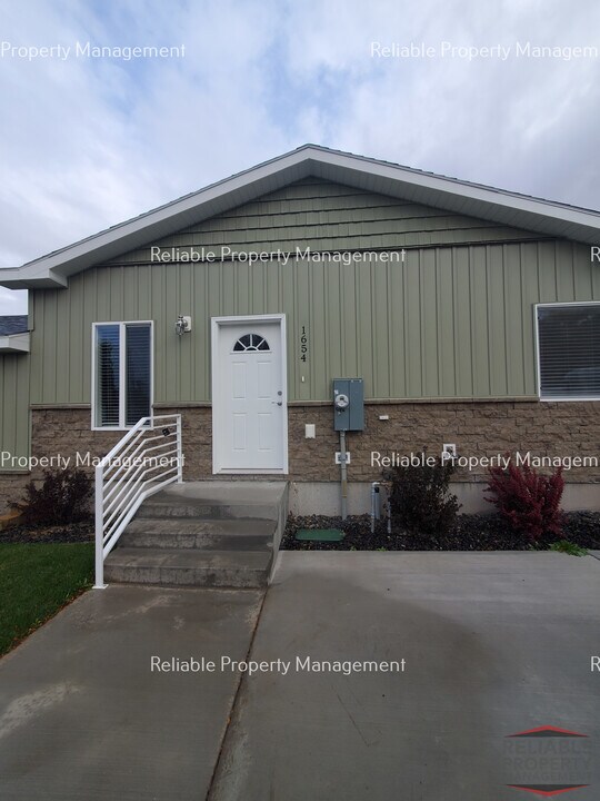 1654 Ammon St in Pocatello, ID - Building Photo
