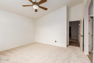 10438 E Star of the Desert Dr in Scottsdale, AZ - Building Photo - Building Photo