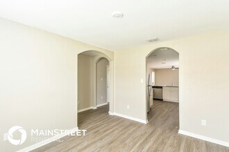 3219 Begonia Bend in San Antonio, TX - Building Photo - Building Photo