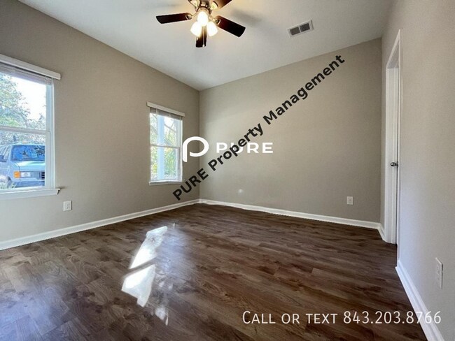 115 W Broad St in Lincolnville, SC - Building Photo - Building Photo