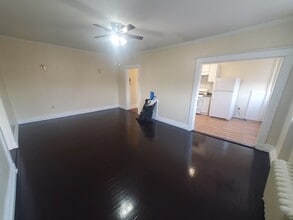 415 County St, Unit 412 in New Bedford, MA - Building Photo - Building Photo