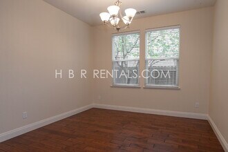 1770 Centerpiece Ln in Manteca, CA - Building Photo - Building Photo