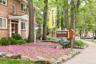 Oakview Apartments