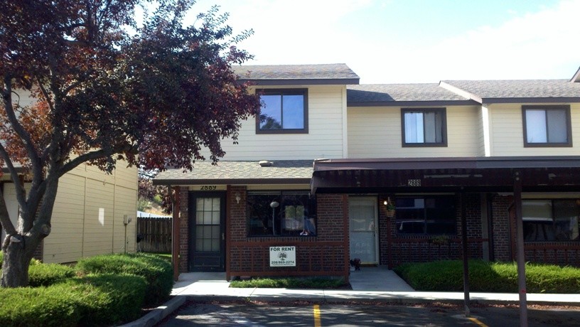 2889 S Abbs Ln in Boise, ID - Foto de edificio