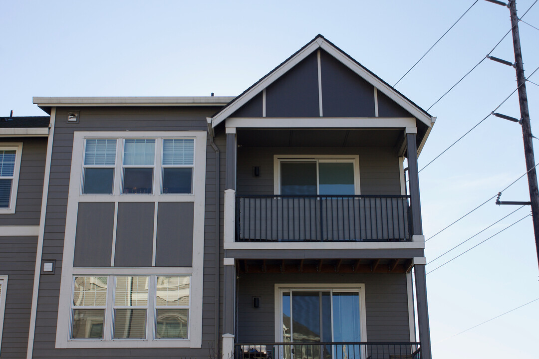 17182 SW Appledale Rd, Unit 405 in Beaverton, OR - Foto de edificio